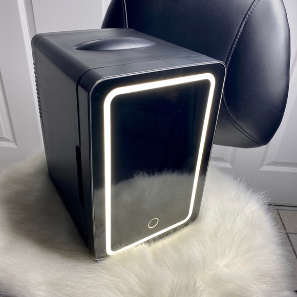 Mini fridge color black new - Picture 5 of 5